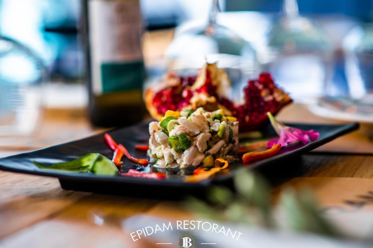 Illyrian Boutique Hotel Σαράντα Εξωτερικό φωτογραφία