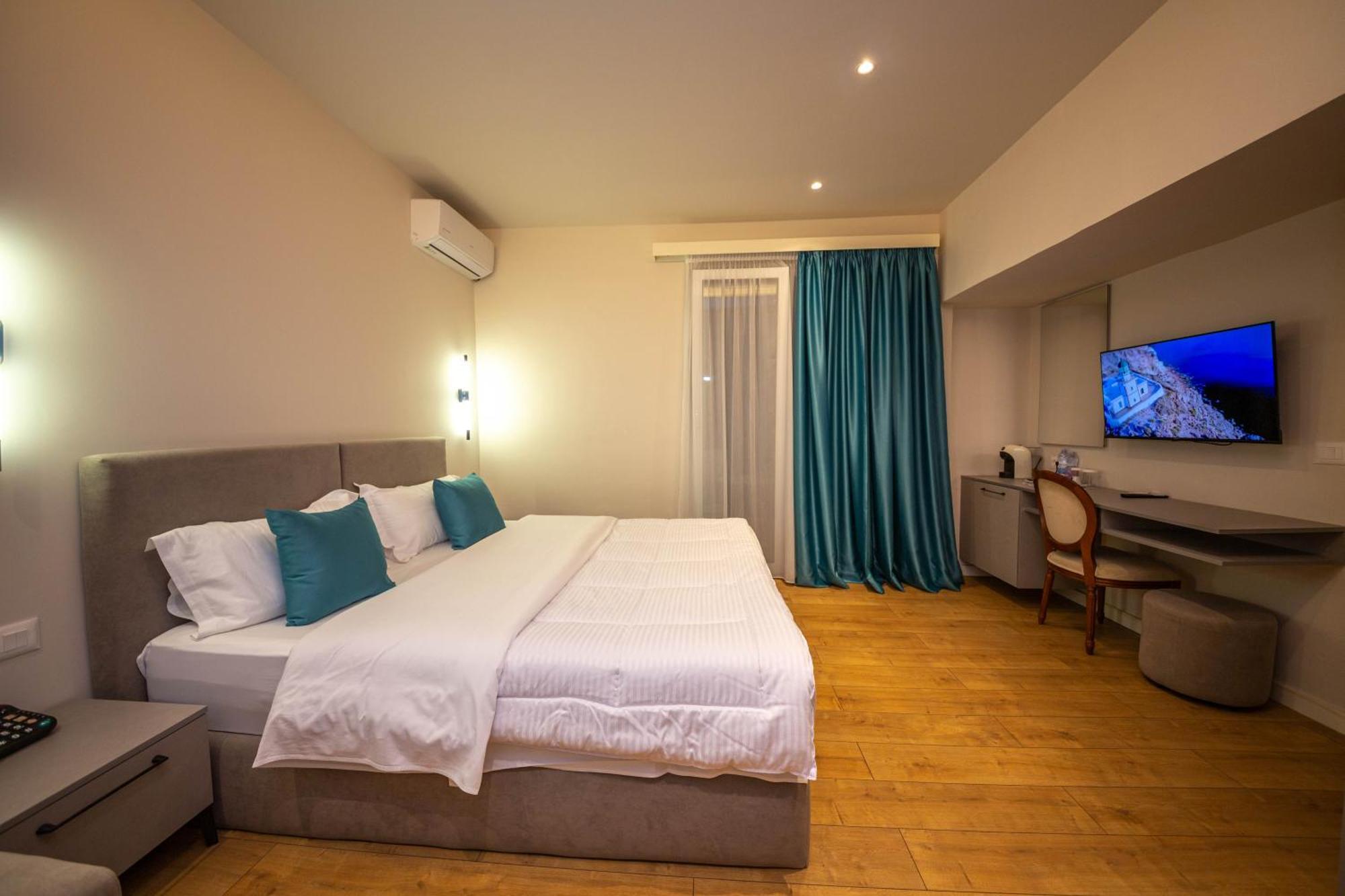 Illyrian Boutique Hotel Σαράντα Εξωτερικό φωτογραφία